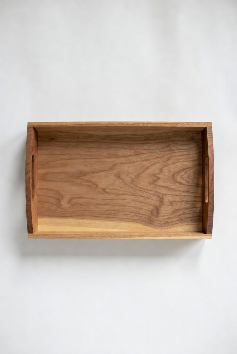 Natural Wooden Serving Tray &ndash; Minimalist Solid Wood Food Tray