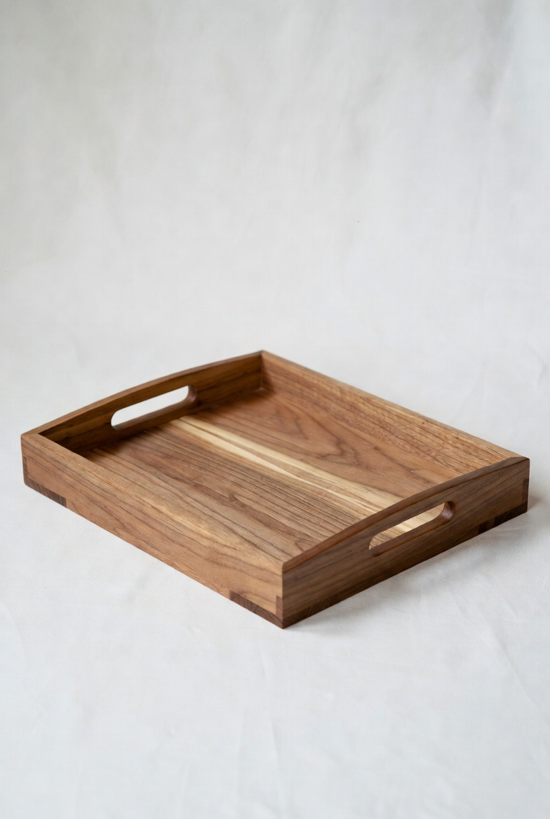 Natural Wooden Serving Tray &ndash; Minimalist Solid Wood Food Tray